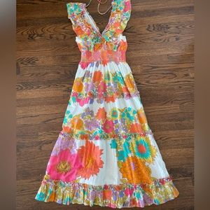 Love the Label floral maxi dress, Size M